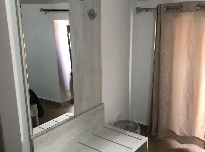 La Casa Del Borgo ペトラリーア・ソプラーナ